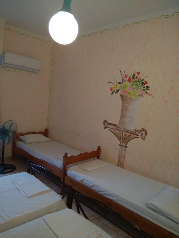 Athens House Hostel Ngoại thất bức ảnh