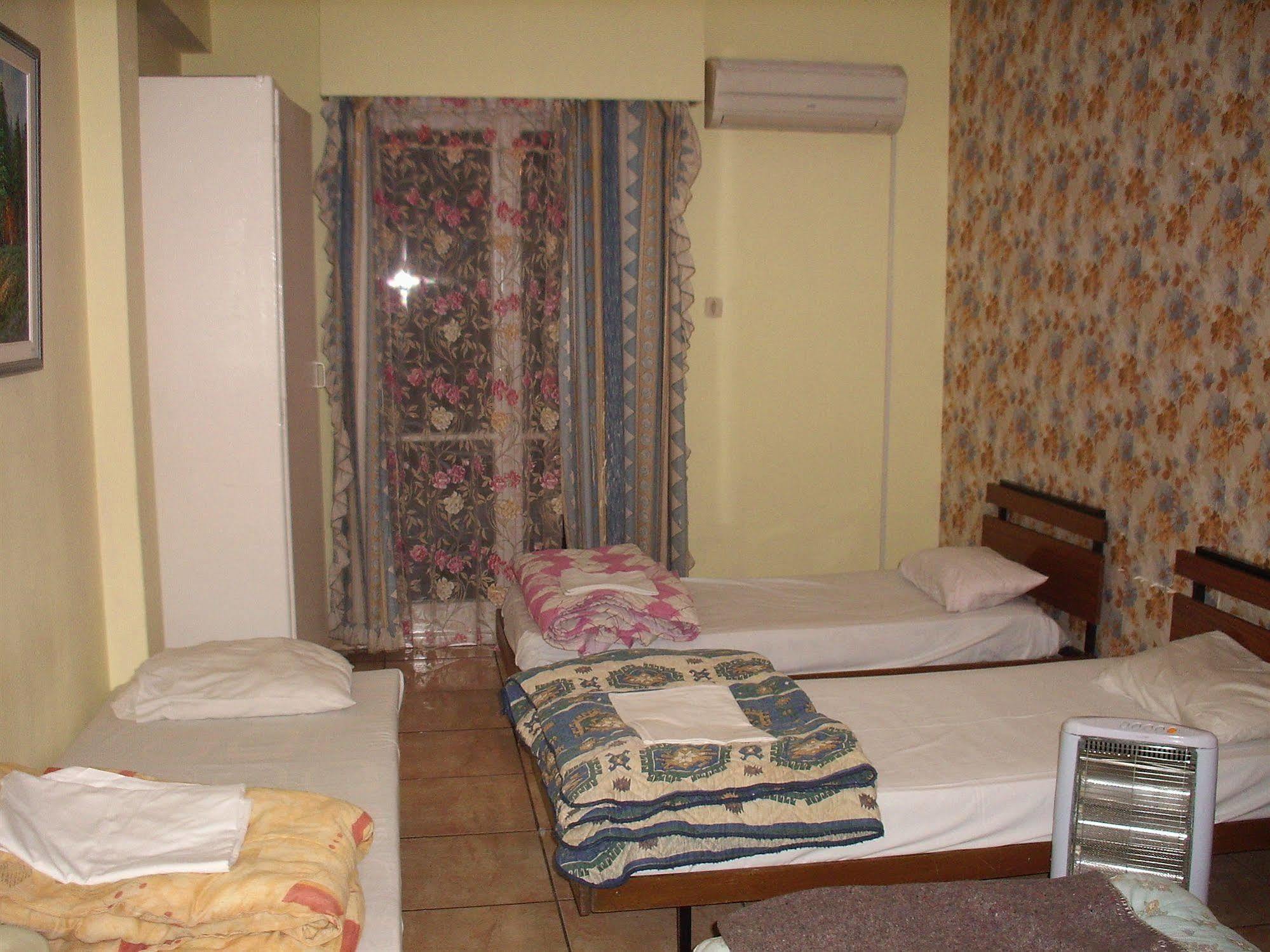 Athens House Hostel Ngoại thất bức ảnh